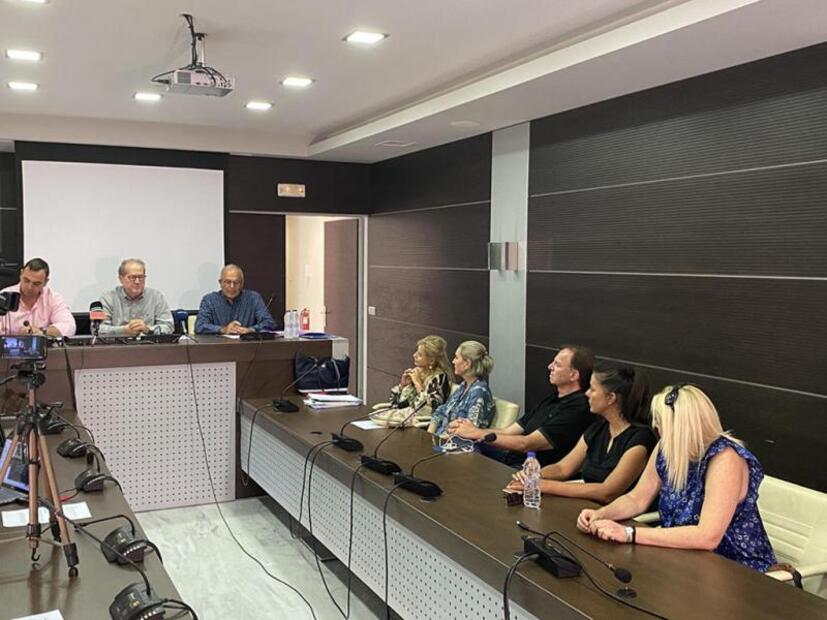 IMG-92162d228 (1)
